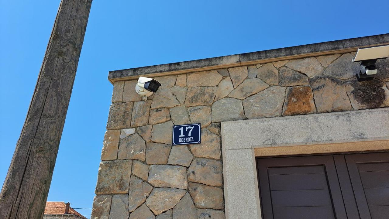 Dubrovnik Airport Apartment Tea Durovici Eksteriør billede